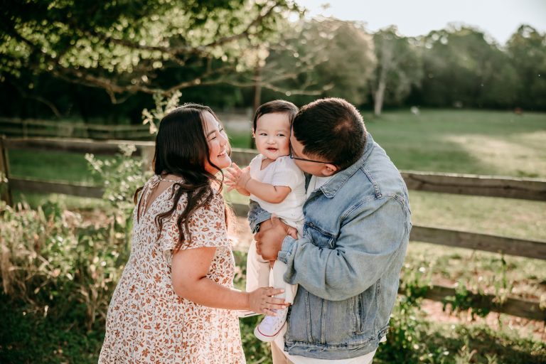 Triad family photographer | Family session at Tanglewood Park